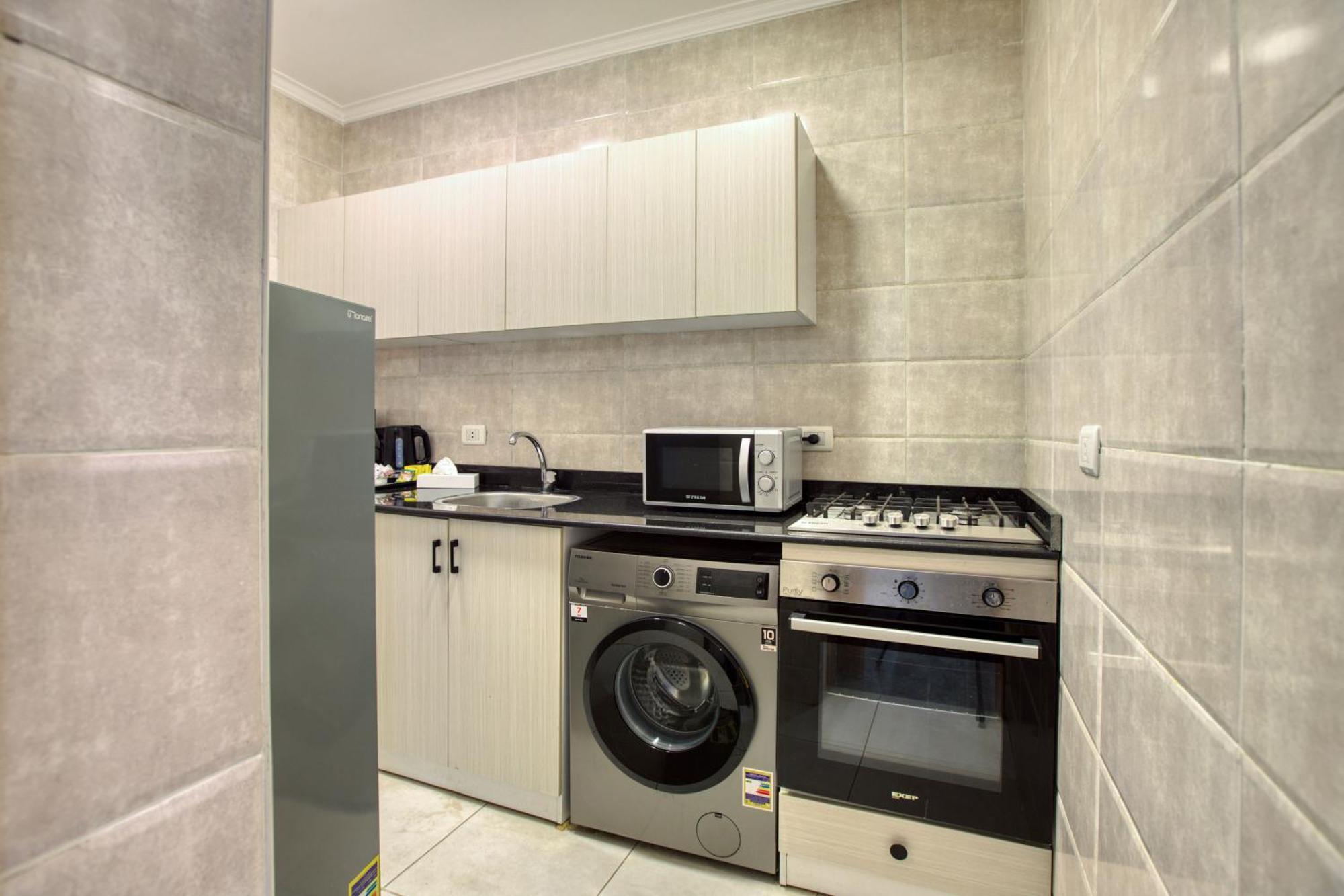 Travelholic Auc Apartment Kairo