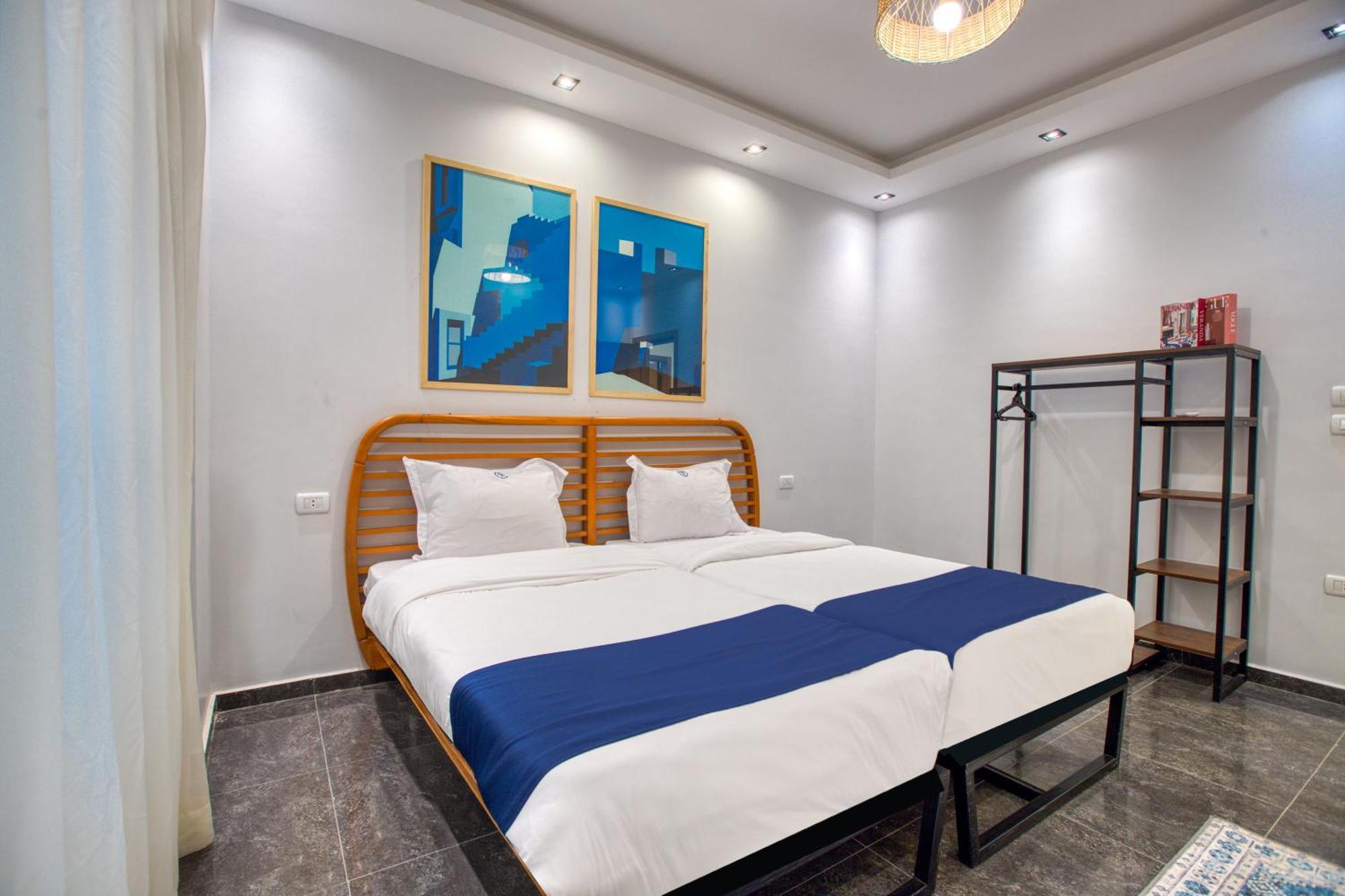 Apartment Travelholic Auc *