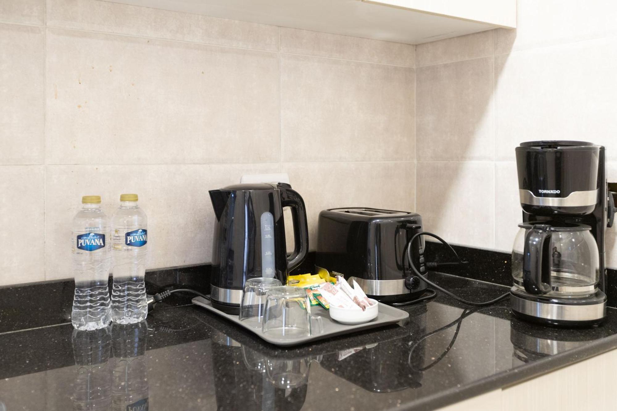 Apartment Travelholic Auc *